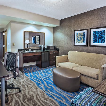Holiday Inn Express & Suites Dayton South - I-675 By Ihg Shanersville Экстерьер фото