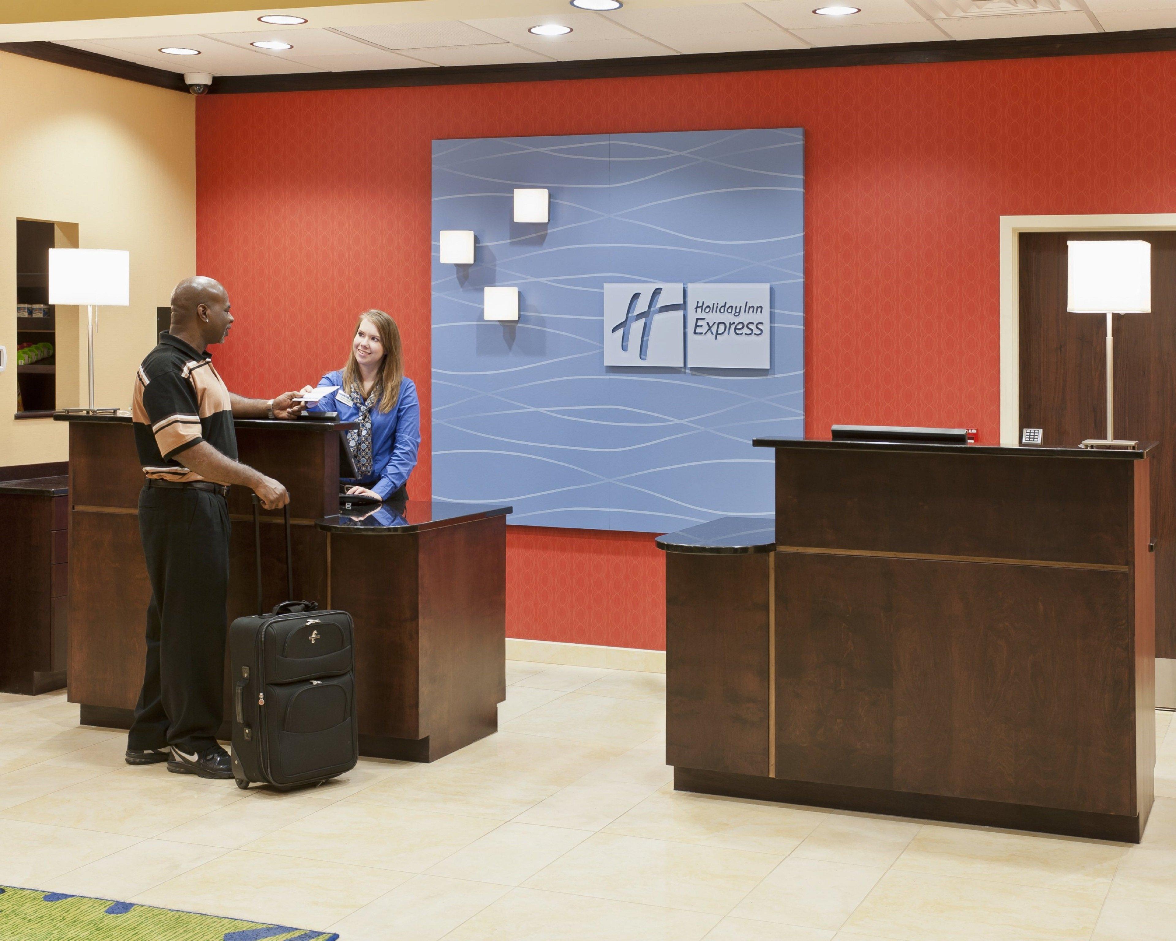 Holiday Inn Express & Suites Dayton South - I-675 By Ihg Shanersville Интерьер фото