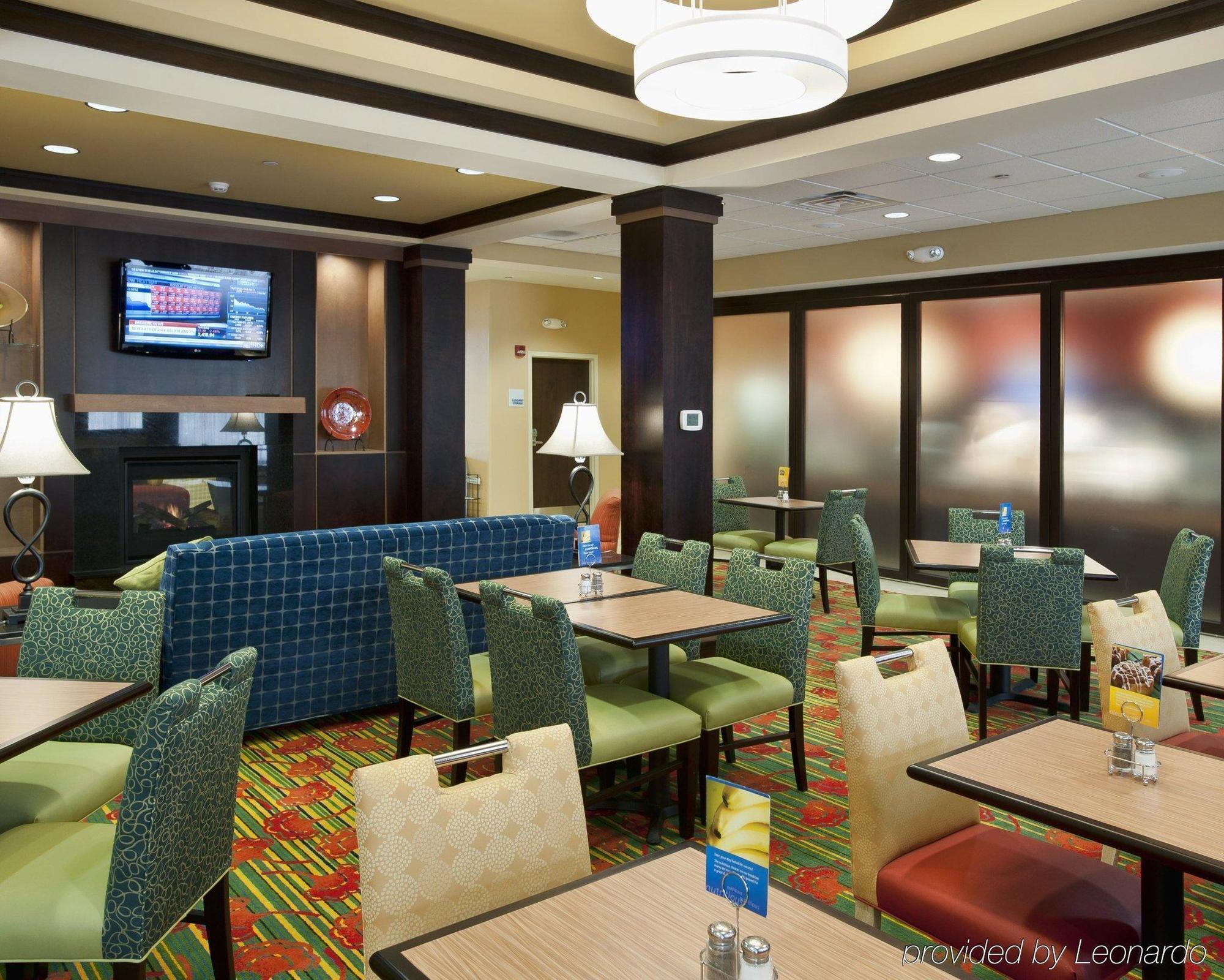 Holiday Inn Express & Suites Dayton South - I-675 By Ihg Shanersville Ресторан фото