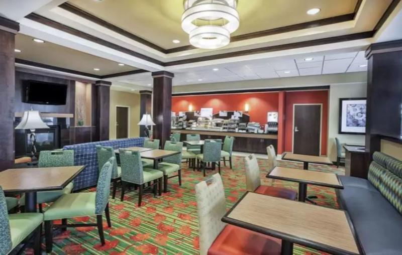 Holiday Inn Express & Suites Dayton South - I-675 By Ihg Shanersville Экстерьер фото